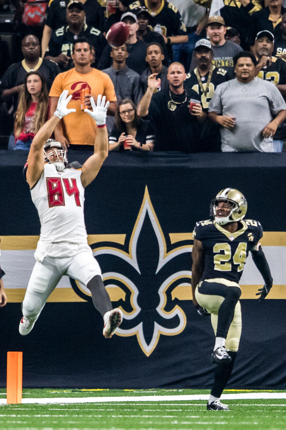 saintsbucs.091018.016.JPG